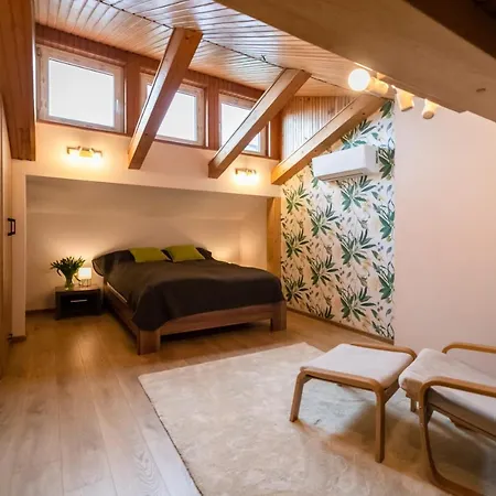 Semesterbostad Ustronny Domek Z Ogrodkiem I 3 Sypialniami - Dream Apart Ustroń